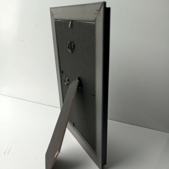 👽 Mars.Attacks Martian Girl retro Ufo Alien Edgy Alternative Framed Photo art - Picture 4 of 4